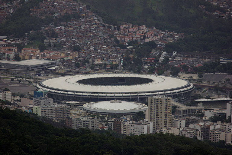 Flamengo e Fluminense oficializam parceria pelo Maracanã