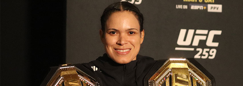 Palpite: Julianna Peña x Amanda Nunes  – Prognóstico 30/7/2022 – UFC 277