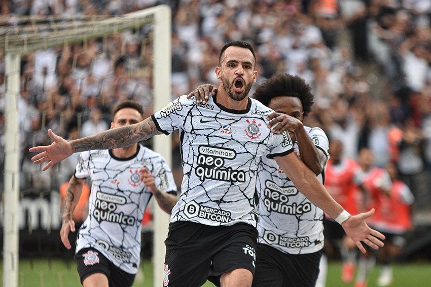 Corinthians marca no fim, e Grêmio fica mais perto do rebaixamento