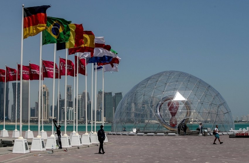 Copa do Mundo tem 800 mil ingressos vendidos; bola oficial é lançada