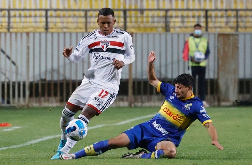 São Paulo aceita vender Marquinhos ao Arsenal; Tiago Volpi de saída