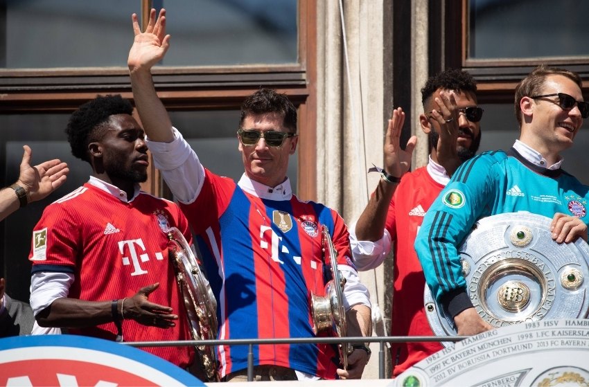 Bayern de Munique faz jogo duro e não planeja liberar Lewandowski
