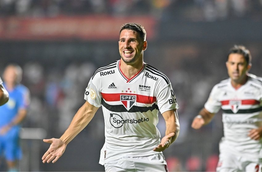 Calleri fala sobre futuro no São Paulo: “Espero ficar aqui por mais tempo”