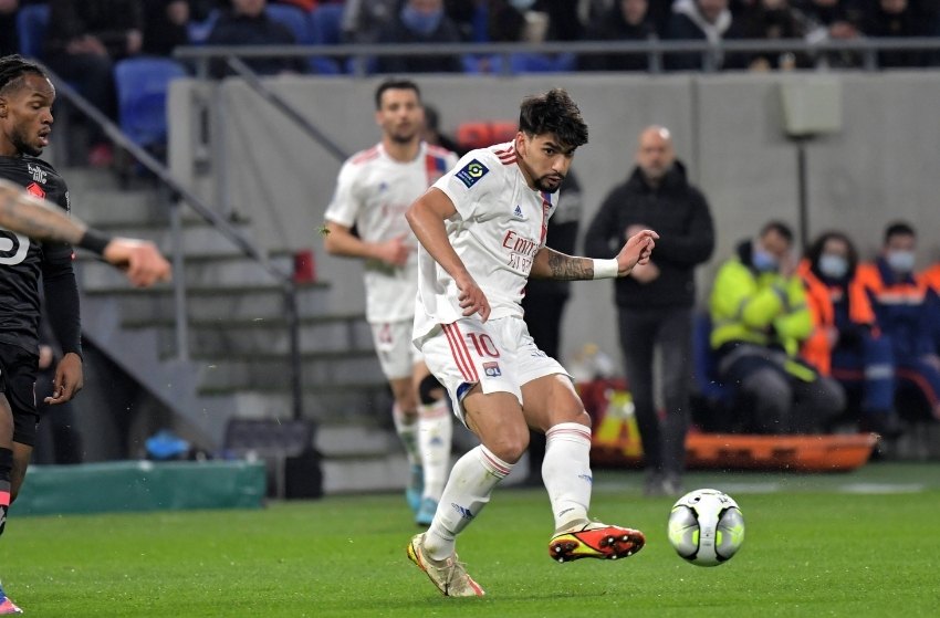 Newscastle deve investir 59 milhões de euros por Lucas Paquetá Newscastle deve investir 59 milhões de euros por Lucas Paquetá
