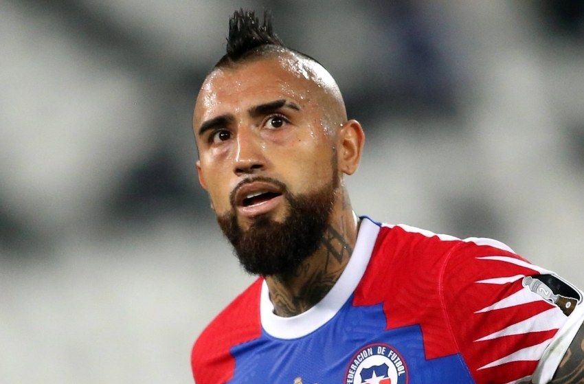 Vidal tem proposta para jogar no Boca Juniors, diz jornal argentino