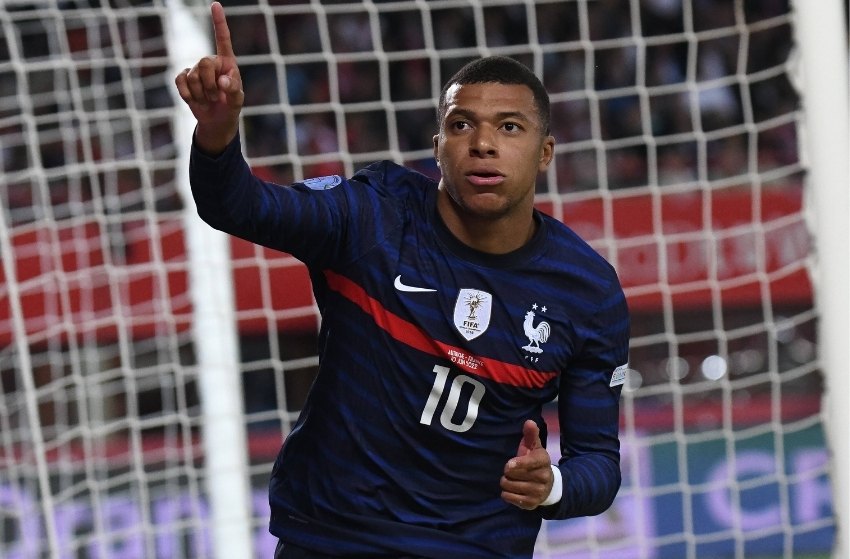 Mbappé garante empate da França com a Áustria pela Liga das Nações Mbappé garante empate da França com a Áustria pela Liga das Nações