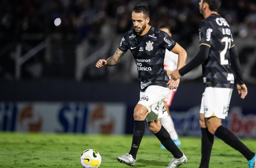 Renato Augusto em ação