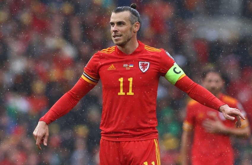 Bale diz que não chega aos EUA para ficar só seis meses ou um ano
