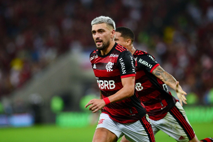 arrascaetaflamengo Arrascaeta comemora o seu gol