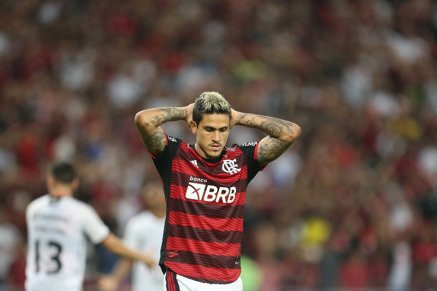 Pedro jogando pelo Flamengo