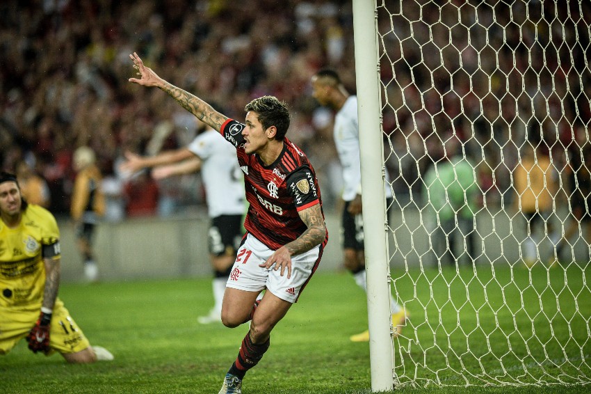 pedrogol Pedro jogando pelo Flamengo