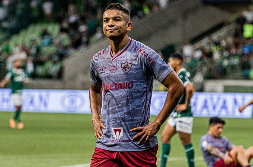 Fluminense: David Braz pode voltar contra o Athletico-PR
