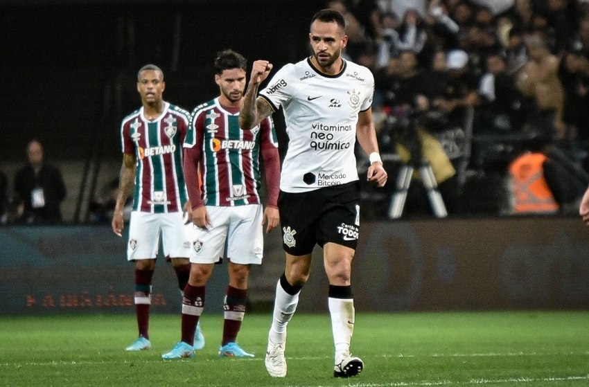Corinthians vence o Fluminense e avança à final da Copa do Brasil