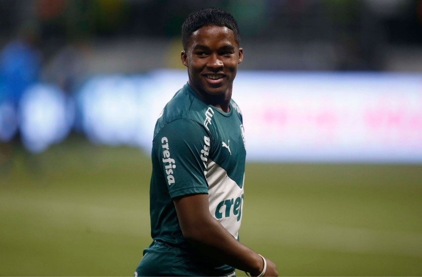 Barcelona planeja ter Endrick, do Palmeiras, em 2024, diz jornal