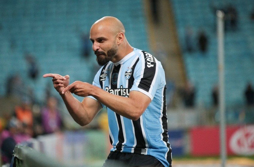 Grêmio anuncia relacionados para jogo contra o Sampaio Corrêa