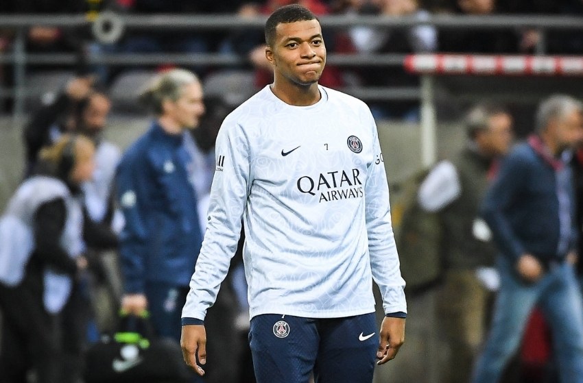 Mbappé pensa em deixar o PSG já em 2023, diz jornal espanhol