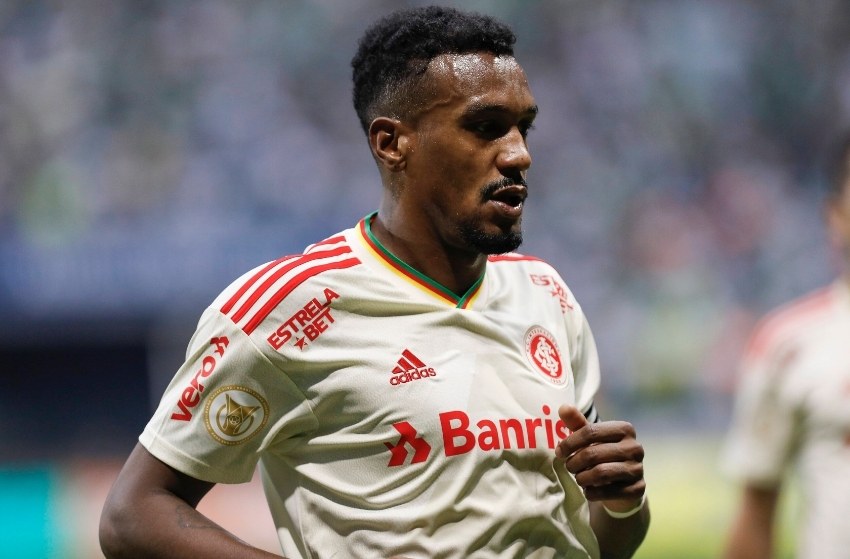 Inter: Edenilson ou Liziero disputam o lugar de Mauricio no time