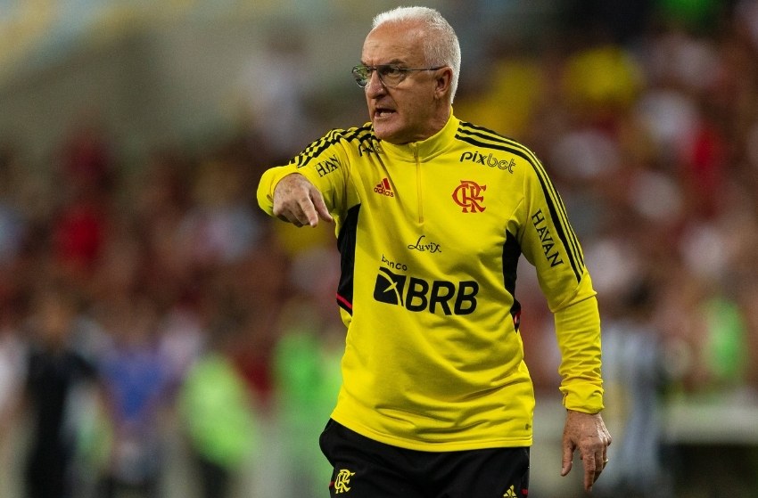 Dorival Júnior (técnico do Flamengo) Dorival Júnior à beira do campo