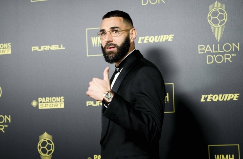 Benzema, do Real Madrid, vence o prêmio Bola de Ouro de 2022