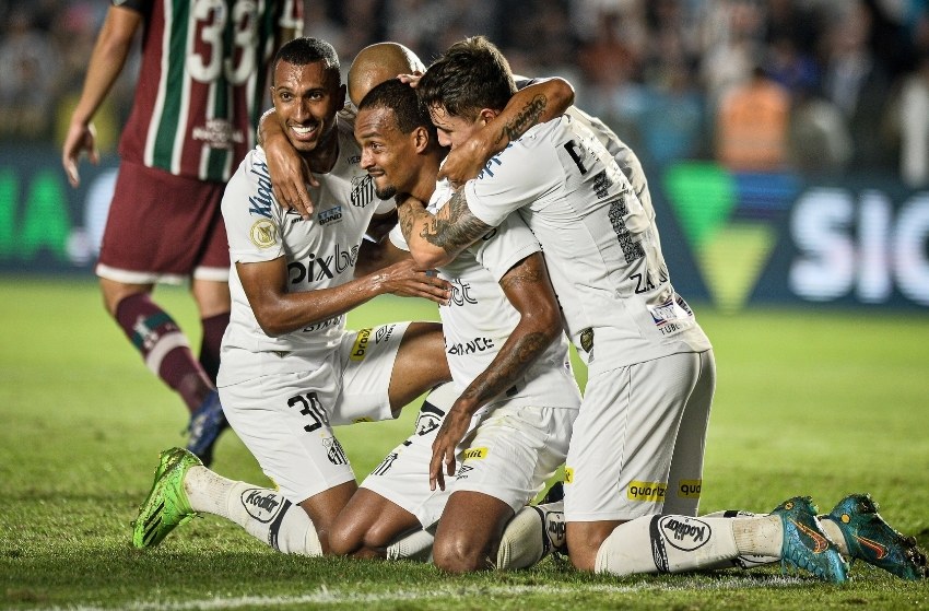 Brasileirão: Santos terá dupla de zaga reserva para o clássico