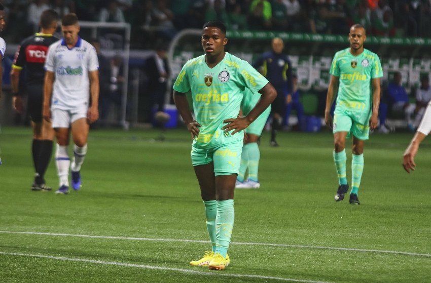 Jornal: PSG mira contratação de Endrick e faz oferta ao Palmeiras