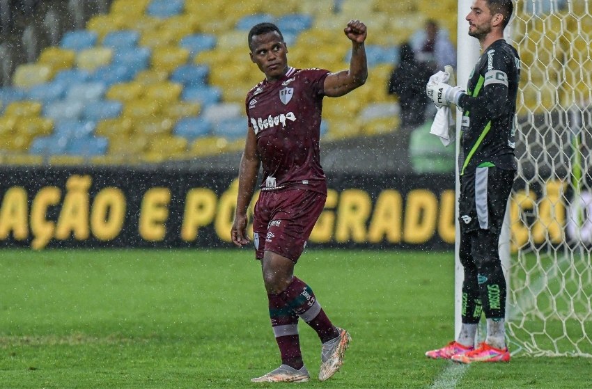 John Arias, do Fluminense, entra na mira do Sporting, diz jornal