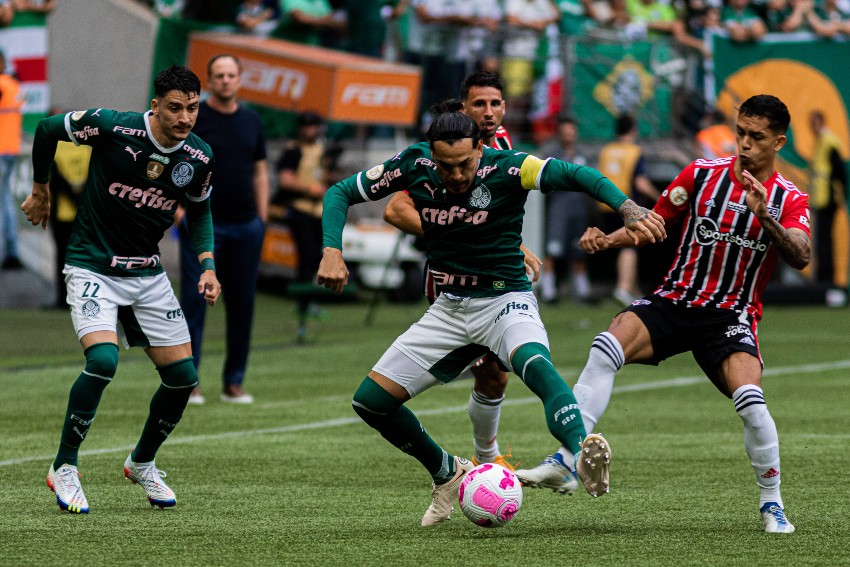 Palmeiras e São Paulo não saem do 0 a 0 pelo Brasileirão