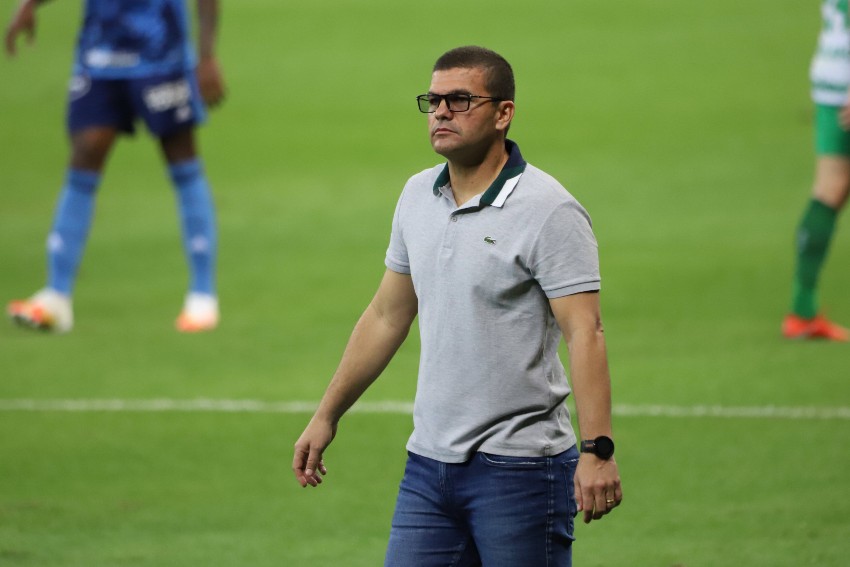 Brasileirão: Na lanterna, Juventude demite Umberto Louzer