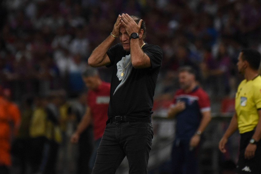 Depois de revelar mágoa, Cuca não é mais o técnico do Atlético-MG