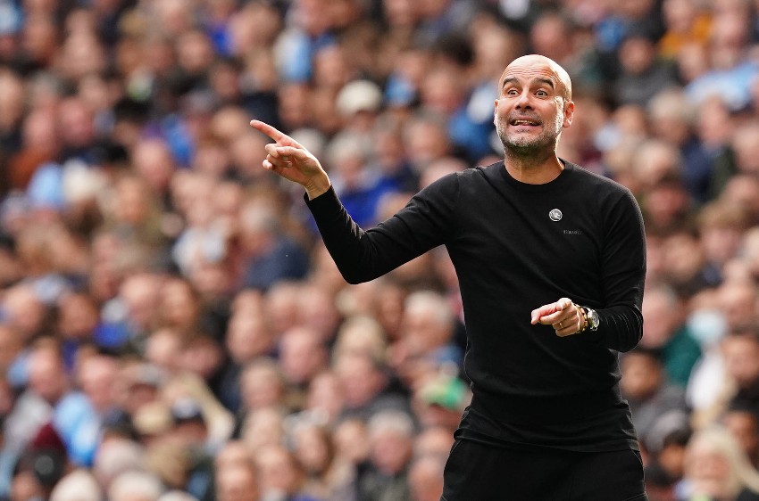 Especulado na Seleção, Guardiola renova com o City por dois anos