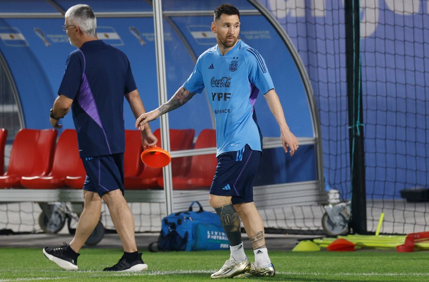 Argentina: Messi treina e não preocupa para a estreia na Copa