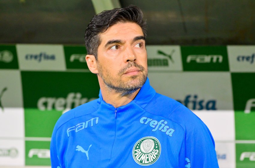 Abel Ferreira desconversa sobre chance de comandar a Seleção