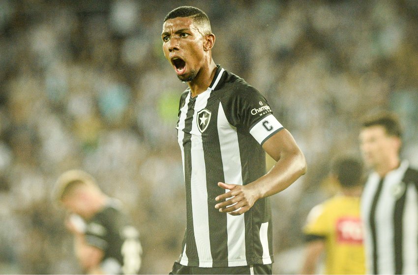 Kanu, do Botafogo, está indo para o Bahia Kanu, do Botafogo, está indo para o Bahia