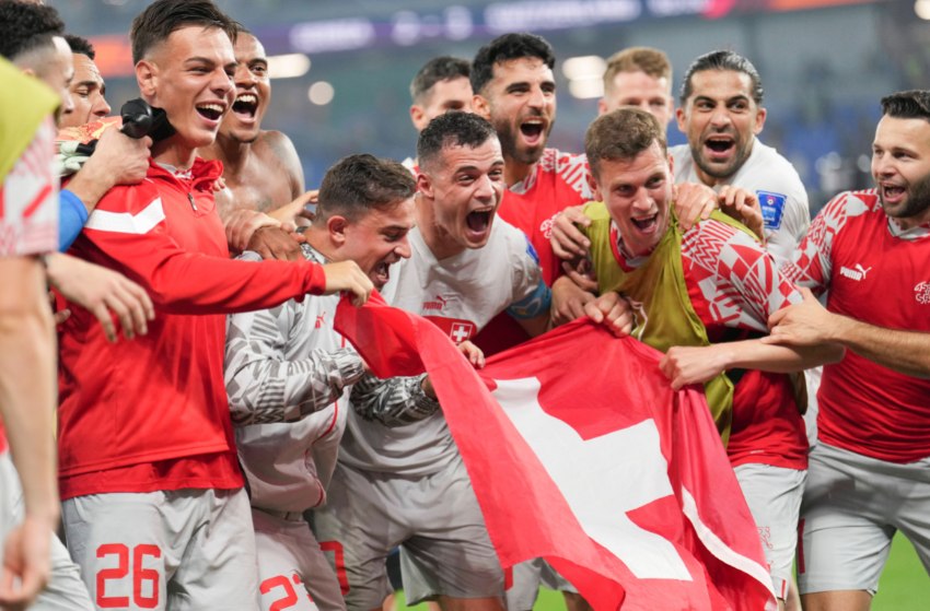 Suíça vence a Sérvia e está nas oitavas da Copa