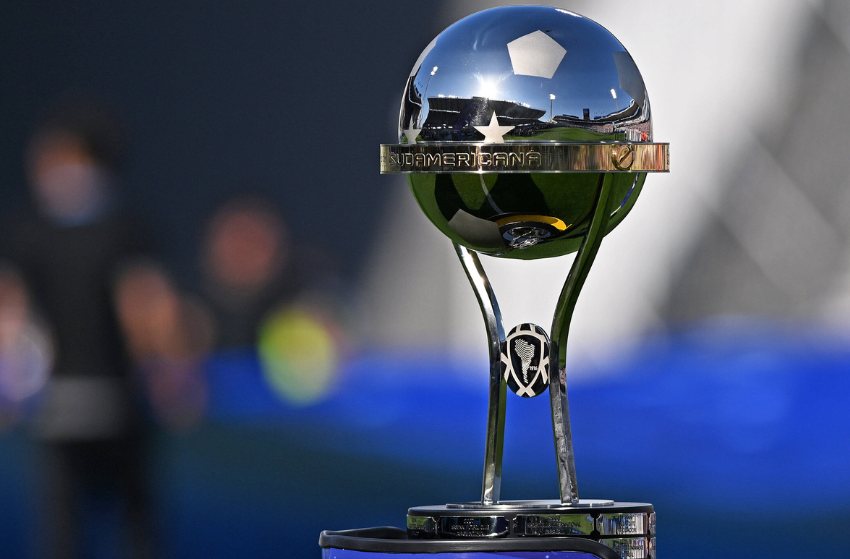 Troféu da Copa Sul-Americana Troféu da Copa Sul-Americana