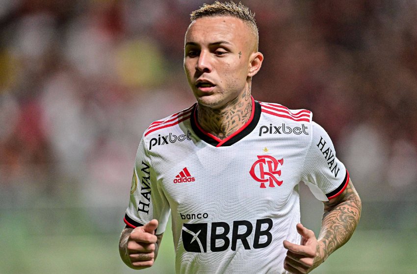 Flamengo empata sem gols com o Madureira pelo Carioca