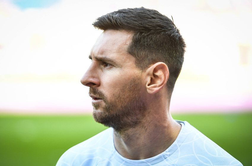 PSG: Messi volta e ganha aplausos após a conquista da Copa