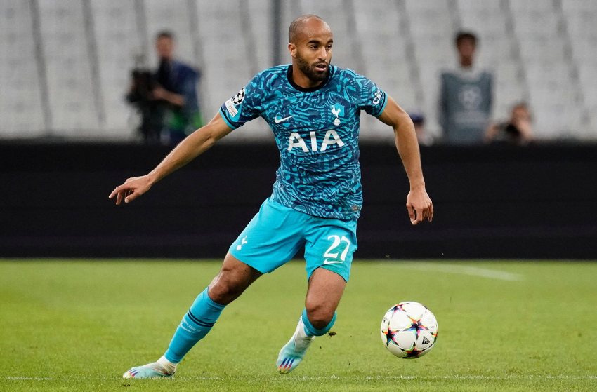 São Paulo: Rogério Ceni nega retorno do meia Lucas Moura