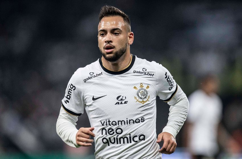 Corinthians: Maycon volta ao time, e Fausto Vera continua fora
