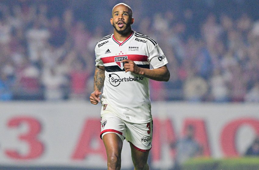 Patrick fica mais perto de trocar o São Paulo pelo Atlético-MG