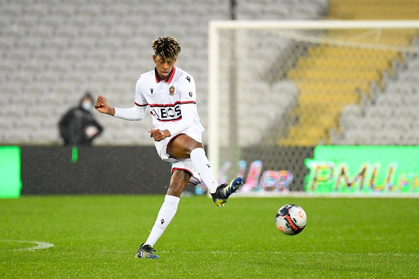 Vasco acerta a contratação de Robson Bambu, ex-Corinthians