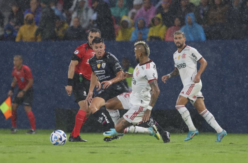 Vidal e Arrascaeta, do Flamengo Vidal e Arrascaeta, do Flamengo