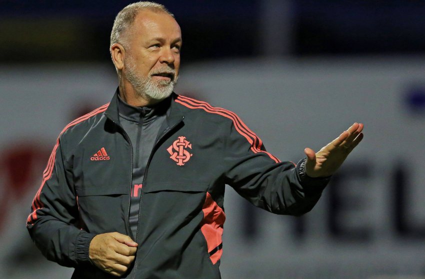 Mano Menezes, técnico do Inter Mano Menezes, técnico do Inter