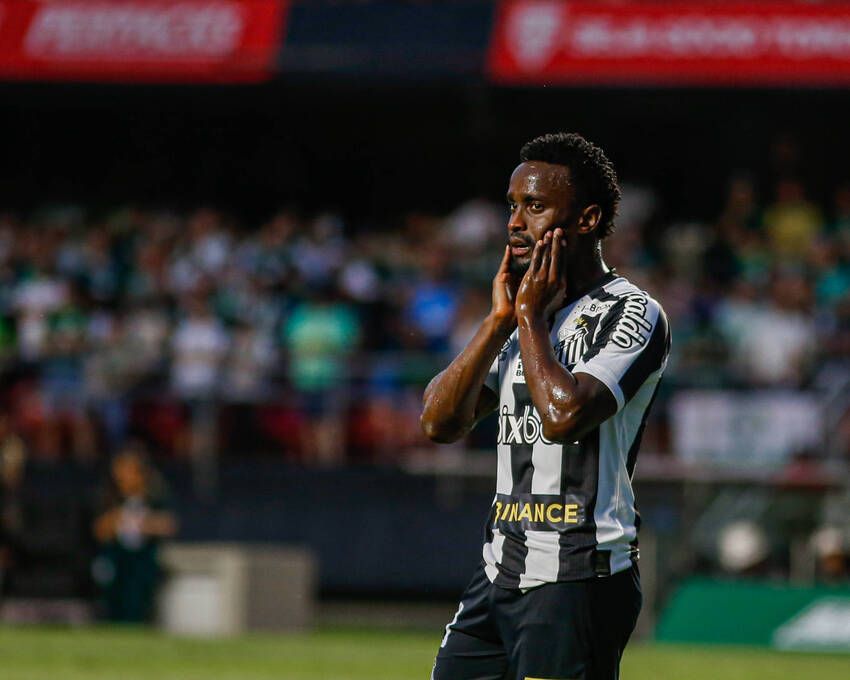 Mendoza, do Santos Mendoza, do Santos