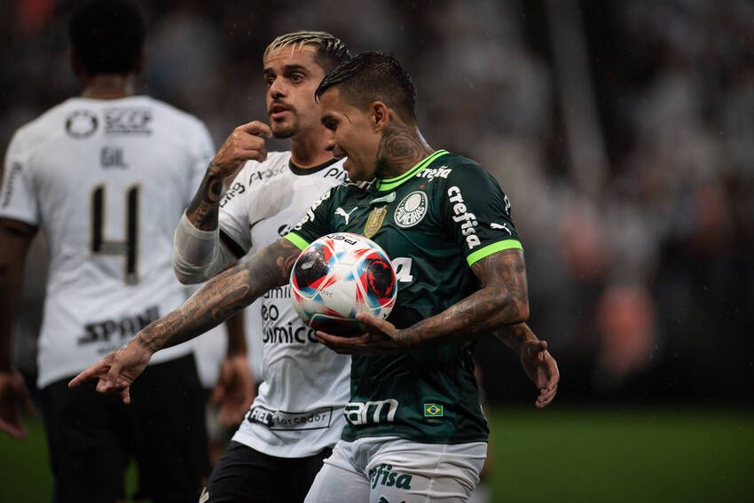 Corinthians e Palmeiras Corinthians e Palmeiras
