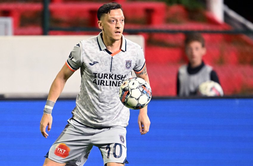 Mesut Özil Mesut Özil