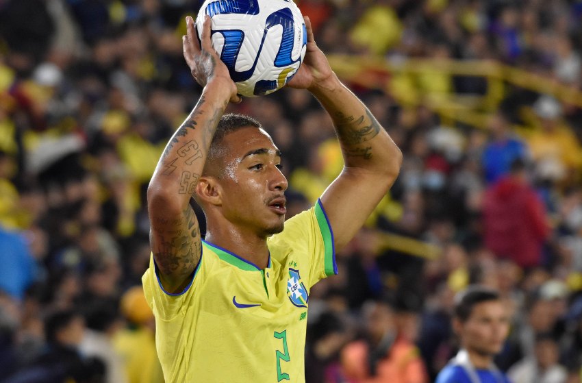 Arthur, lateral da seleção brasileira sub-20 e do América-MG Arthur, lateral da seleção brasileira sub-20 e do América-MG
