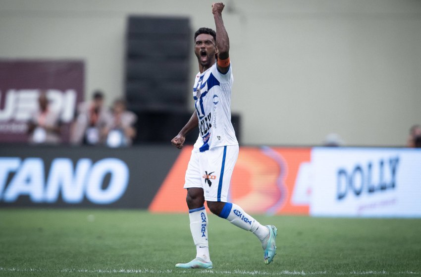 Bruno Mezenga, do Água Santa Bruno Mezenga, do Água Santa