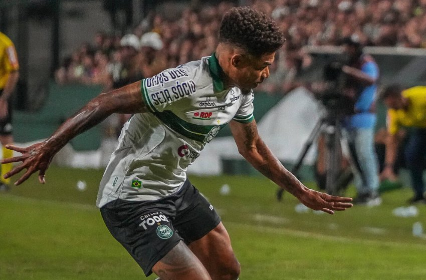 Júnior Urso, do Coritiba Júnior Urso, do Coritiba