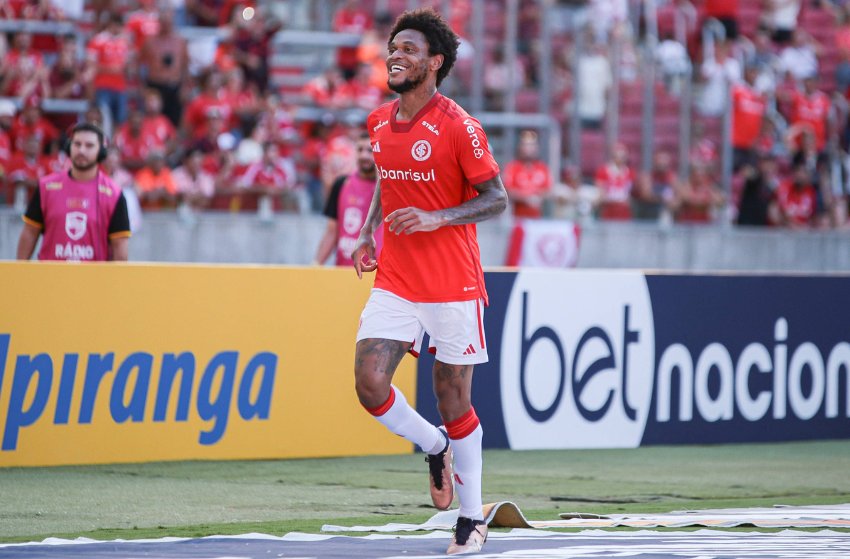 Luiz Adriano, do Inter Luiz Adriano, do Inter